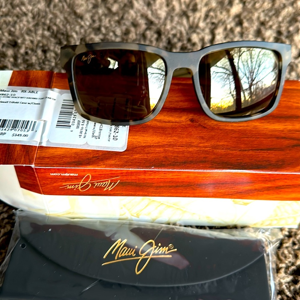 NIB Maui Jim sunglasses. RX-ABLE stone shack, Havana Tortes.